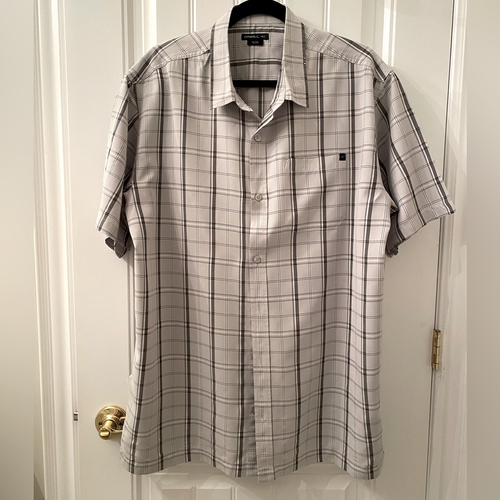 Men’s XL O’Neill Camp Shirt Button Up Short Sleeve Black/Grey Check Worn Once